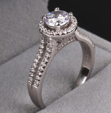 Simulation Diamond Ring Female Wedding Ring Double Row Diamond Ball Design Classic Four Prong Diamond Ring