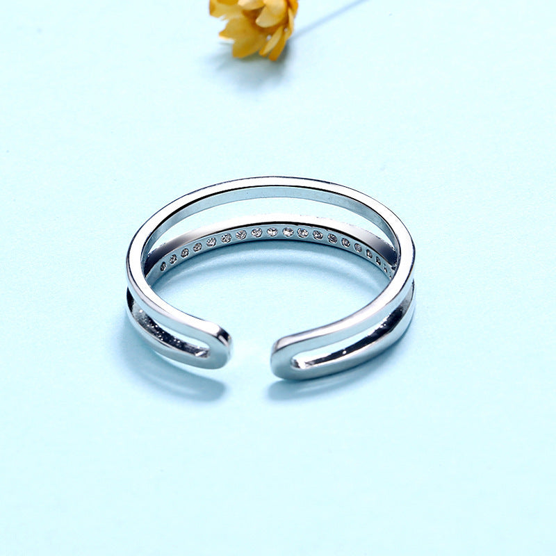 Simple ring diamond female ring