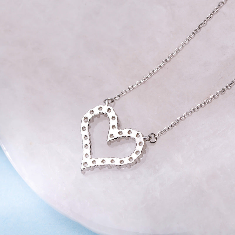 Hollow love diamond necklace