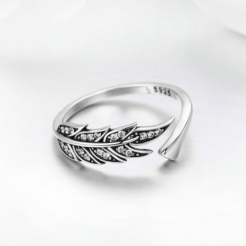 Women's Ring Diamond Leaf Ring