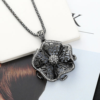 Alloy diamond flower necklace